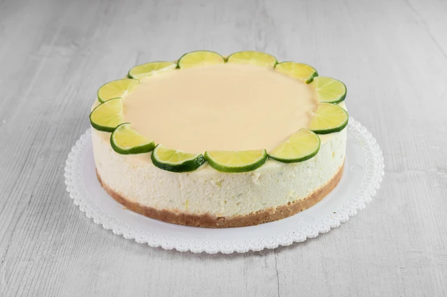 Cheesecake limetka dort